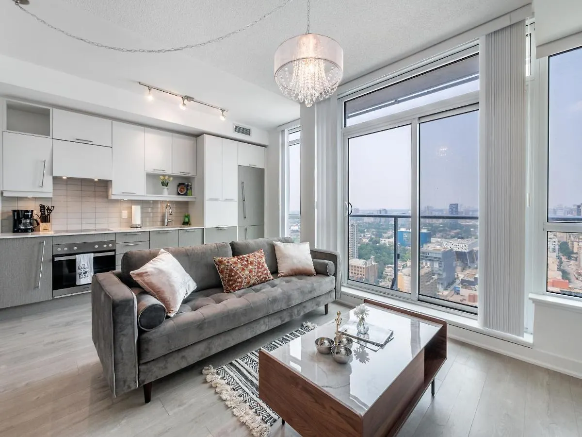 Executive 1 Bedroom In Toronto\'S Entertainment District location