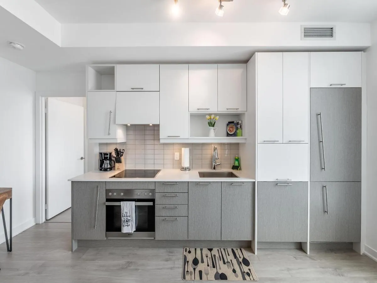 Executive 1 Bedroom In Toronto'S Entertainment District Apartment